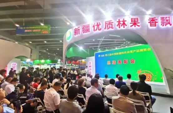 ������й��½���ɫ�ֹ���Ʒ�����ἴ���ڹ����оٰ�