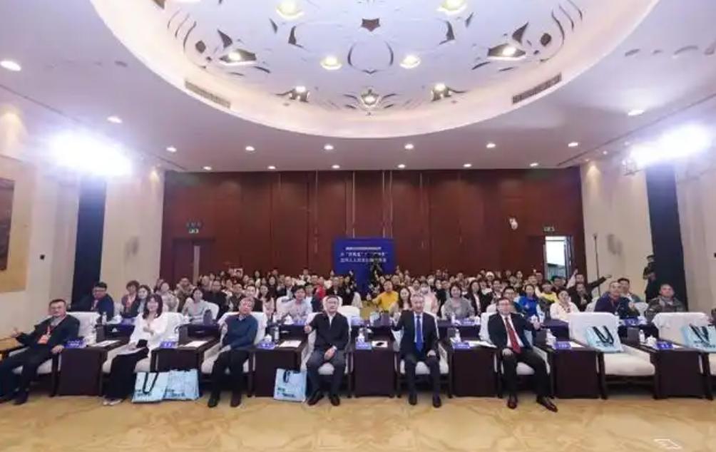 2025�й���չ�ỷ������չʾ���������