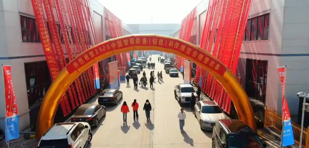 2025�й�����װ����������Ƽ���������������ؾ���