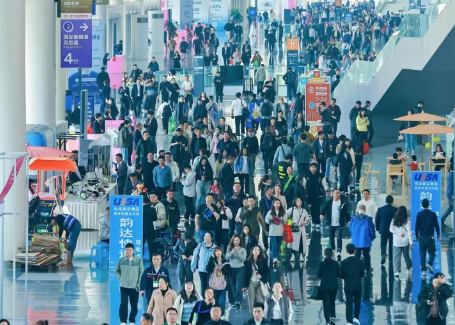 2025�׽쳱�ǲ�ҵ������óչ�����ðٻ�չ